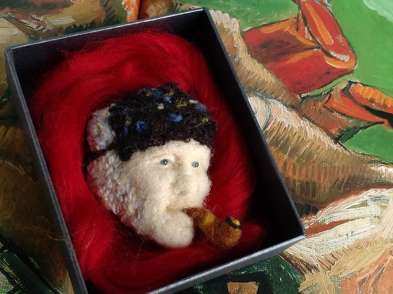 Van Gogh brooch, self-portrait, pipe, 80, wool felt, embroidery - ตุ๊กตา - ขนแกะ หลากหลายสี
