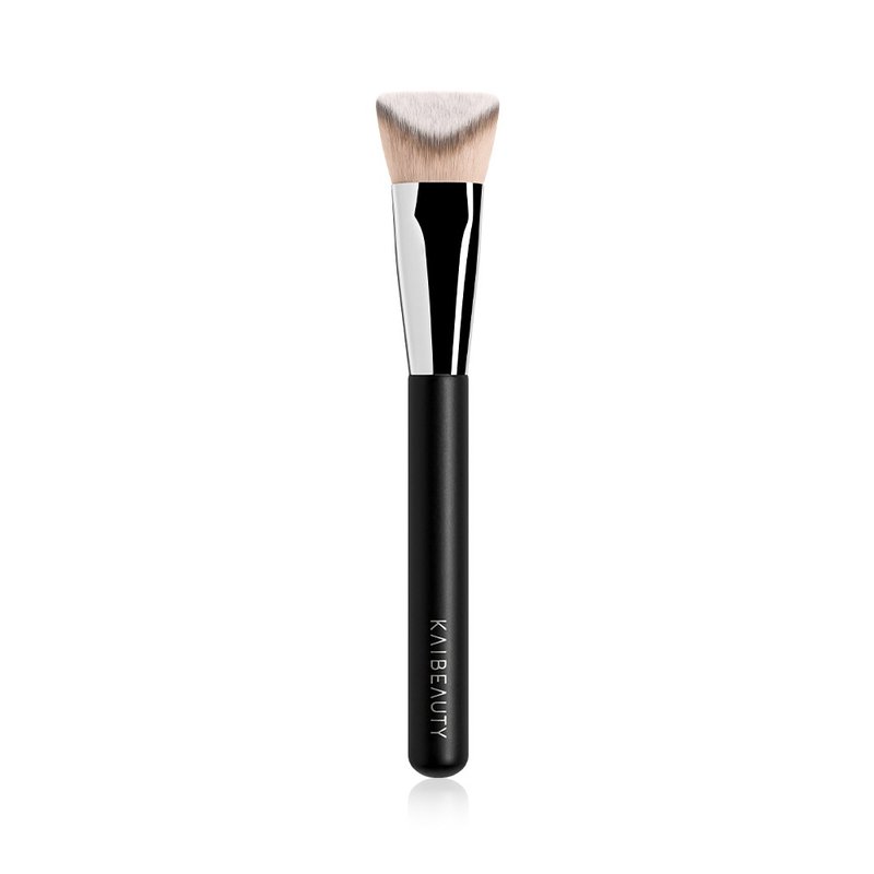 Studio Nude Foundation Brush #F05 - อุปกรณ์แต่งหน้า/กระจก/หวี - วัสดุอื่นๆ 