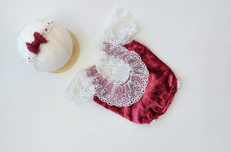 Newborn christmas outfit girl, lace Romper Headband, Newborn Photography Props, - ชุดทั้งตัว - วัสดุอื่นๆ สีแดง