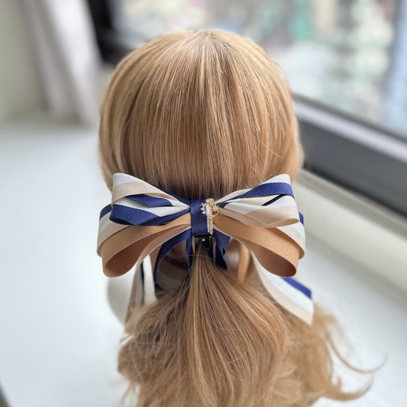 Exclusive line three-dimensional bow intersecting clip banana clip fairy clip hair clip - navy blue - เครื่องประดับผม - วัสดุอื่นๆ สีน้ำเงิน