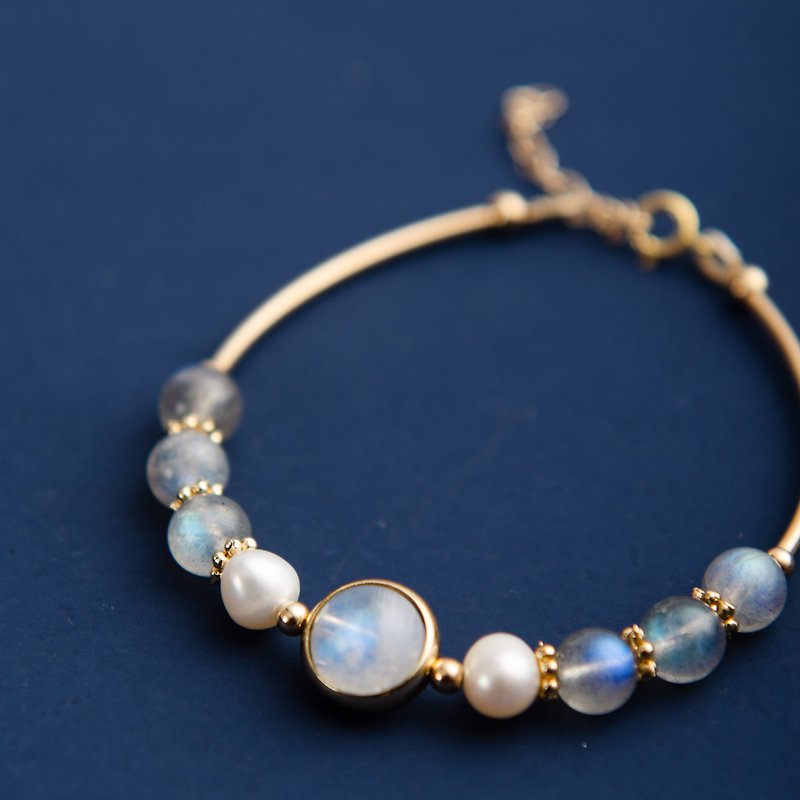Moonstone, Labradorite , 14K Gold Filled Natural Gemstone Crystal Bracelet - Bracelets - Crystal Blue