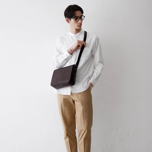 アンティーク B5 ショルダー バッグ グレー Antique B5 Shoulder／アンティーク B5 ショルダー – マザー