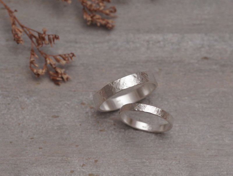 ni.kou sterling silver thin pattern couple rings wedding rings - Couples' Rings - Other Metals 