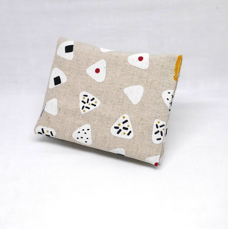 Japanese Handmade Sanitary napkins Bag - กระเป๋าเครื่องสำอาง - ผ้าฝ้าย/ผ้าลินิน ขาว