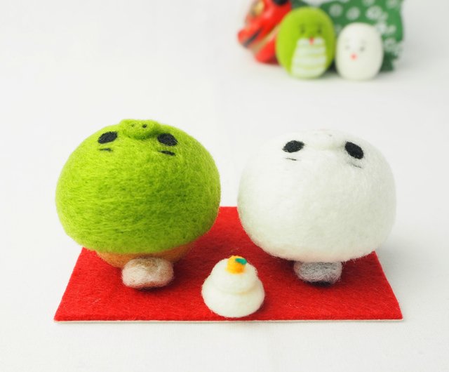 つばき　羊毛フェルト シバ犬　ヘビ着ぐるみ　干支 お正月2コセット つばき様専用 羊毛フェルト シバ犬 ヘビ着ぐるみ 干支 お正月2コセット