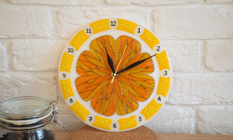 Fused glass clock with lemon - Clocks - Glass Orange