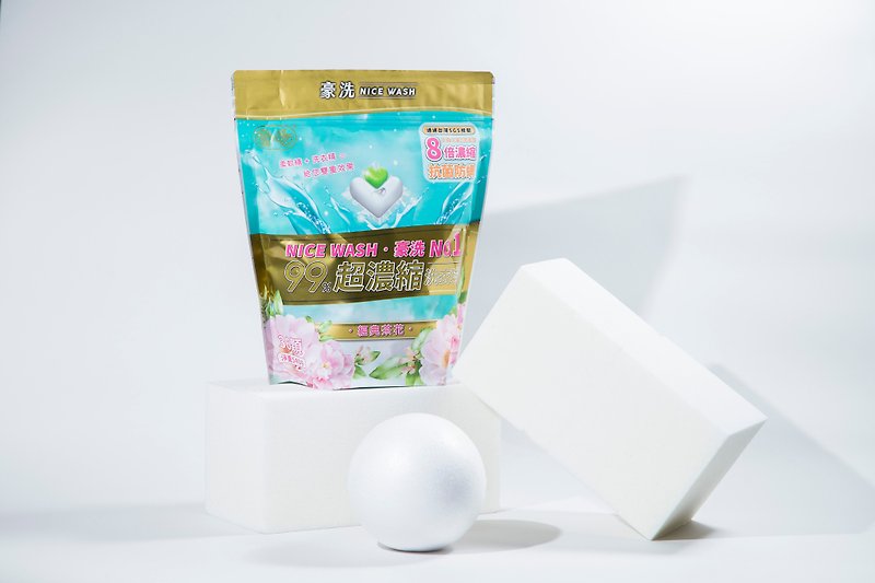 Shen Yulin endorses 100% Made in Taiwan NiceWash Laundry Ball Classic Camellia 36pcs - ผลิตภัณฑ์ซักผ้า - สารสกัดไม้ก๊อก หลากหลายสี
