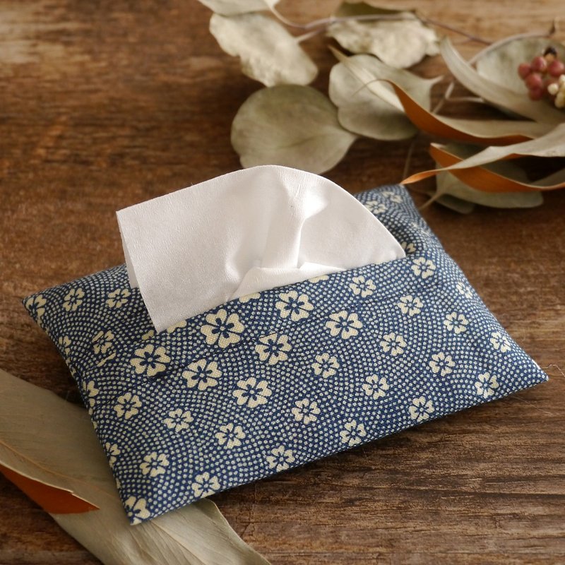 Kimono Pocket Tissue Box Flower lover - อื่นๆ - ผ้าฝ้าย/ผ้าลินิน สีน้ำเงิน