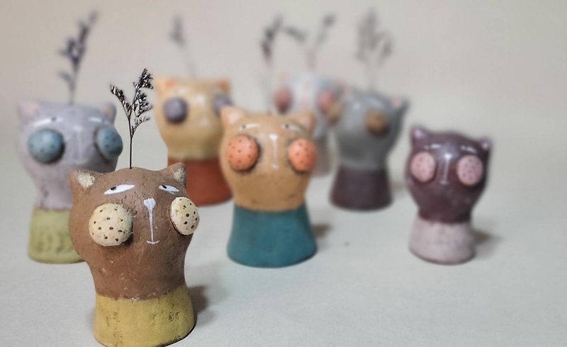 Mood Cat--Cat Flower Vase - Stuffed Dolls & Figurines - Cement 