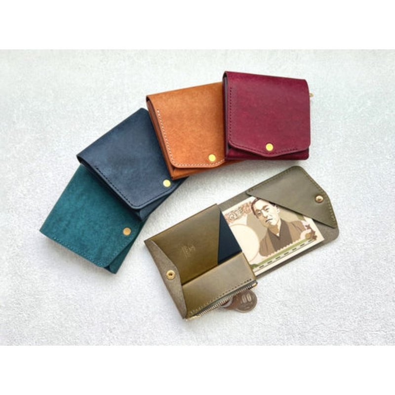 [Direct from Japan] Saku ver.3 Pueblo | Small and thin wallet_O-025 - กระเป๋าใส่เหรียญ - หนังแท้ สีแดง