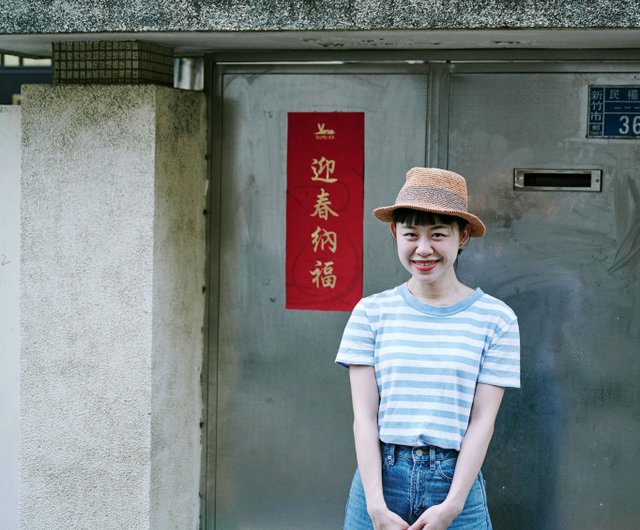 赤と白の麦わら帽子 ボーラーハット 麦わらボーラーハット-麦藁色 - ショップ 糸 赤mee.tsu 帽子