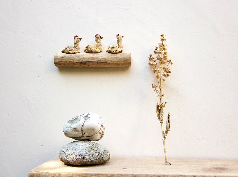 Fowls wall hanging , Wall sculpture, crochet wall decor - Wall Décor - Wood 