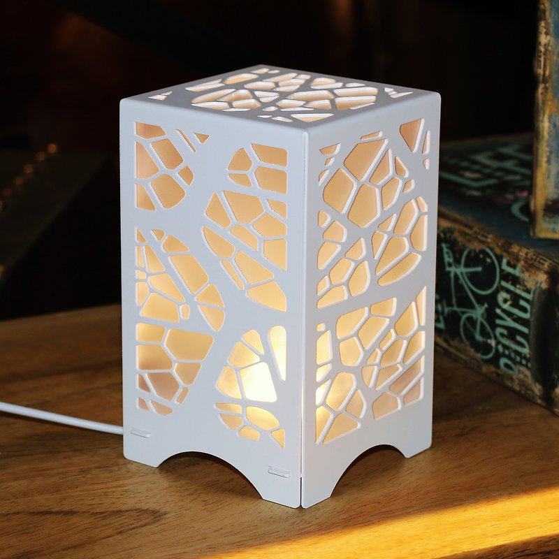[OPUS Dongqi Metalworking] Cultural and Creative USB Night Light-Veins of Light (Elegant White) - Lighting - Other Metals White