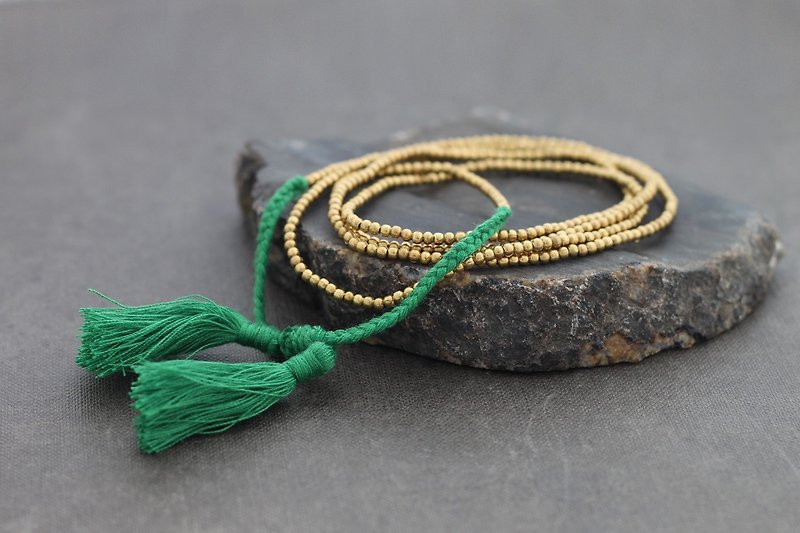 Tassel Necklaces Raw Brass Skinny Minimal Long Wrap - สร้อยข้อมือ - ผ้าฝ้าย/ผ้าลินิน สีเขียว