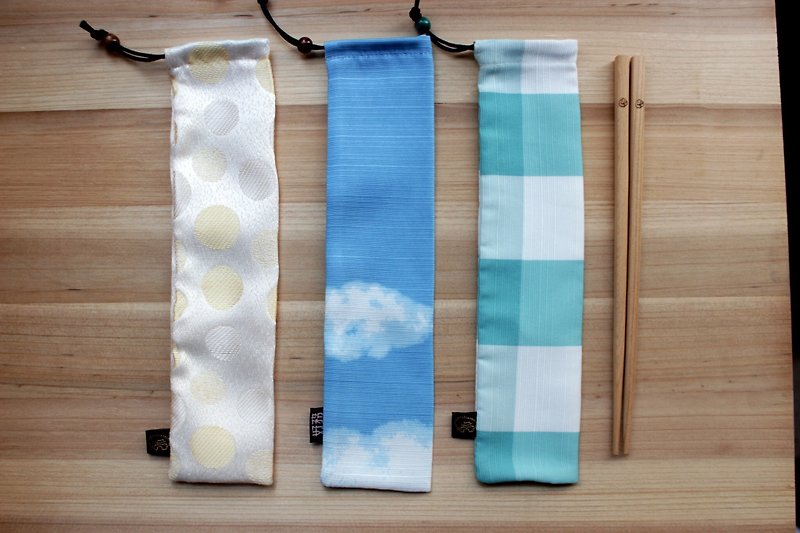 Chopsticks bag with beam mouth. Simple style - ตะเกียบ - ผ้าฝ้าย/ผ้าลินิน ขาว