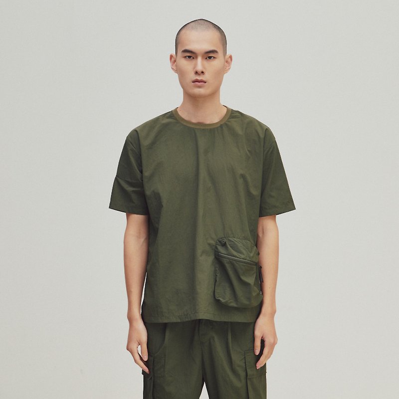 EVOLVE(D) - RE-NYLON - Crinkle pocket t-shirt (green) - 帽T/大學T - 尼龍 綠色