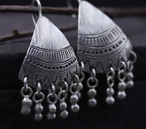 garyjewelry Real S 925 Vulcanized Silver Mysterious Gypsy Triangle Earrings Beads Tassel