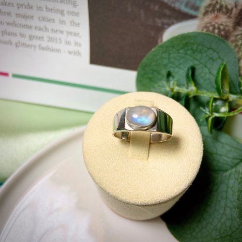 Forge Jewelry 打鐵所飾品 僅一個可調式 手工天然月光石 925純銀寬切角立面 拉長 銀戒指