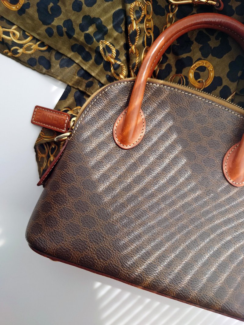 中古包 CELINE 棕老花 迷你手挽貝殼包 單肩包斜揹包斜挎包手拿包 - 側背包/斜背包 - 防水材質 咖啡色