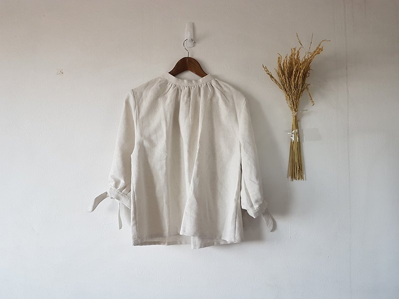 Sheintieoff blouse in white - 女上衣/長袖上衣 - 棉．麻 