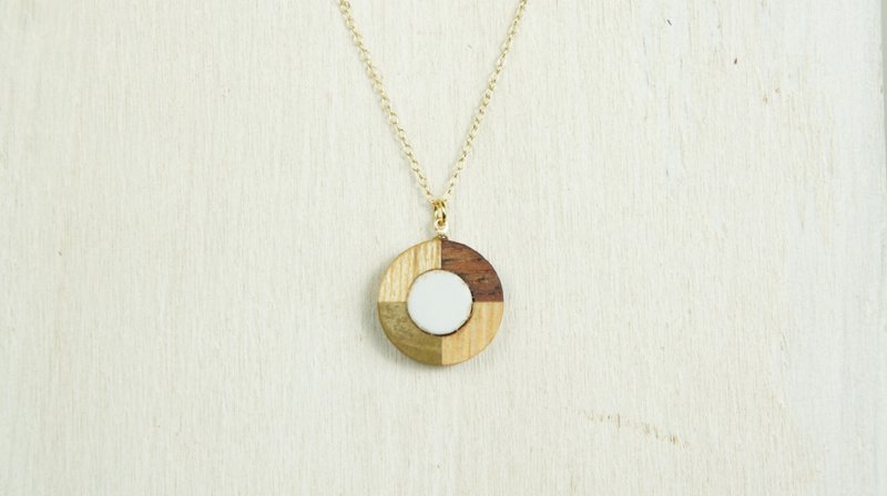 鑲木與陶片項鍊 藁白 - 項鍊 - 木頭 白色