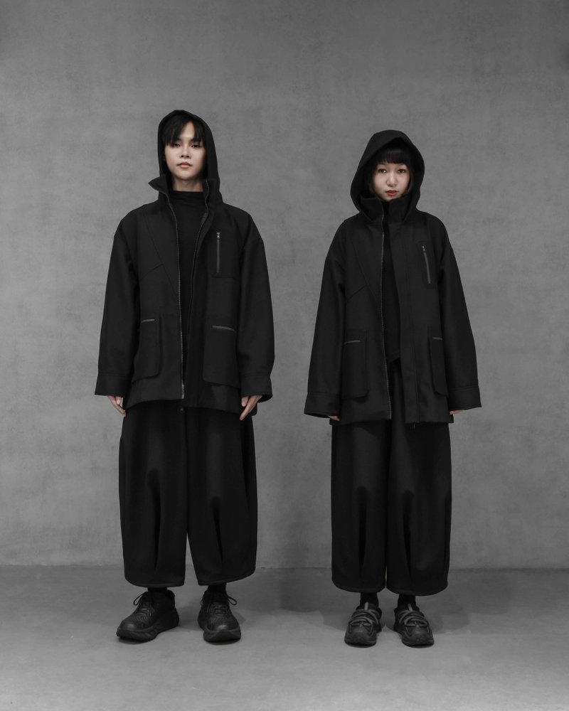 MUKK DESIGN 防潑水舖棉多口袋短外套 - 男夾克/外套 - 聚酯纖維 黑色