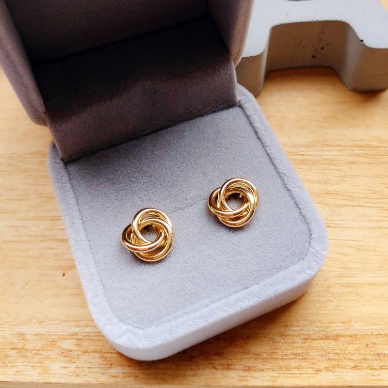 Hand-wound round knot 925 sterling silver yellow 14K gold earrings - ต่างหู - เงินแท้ สีทอง