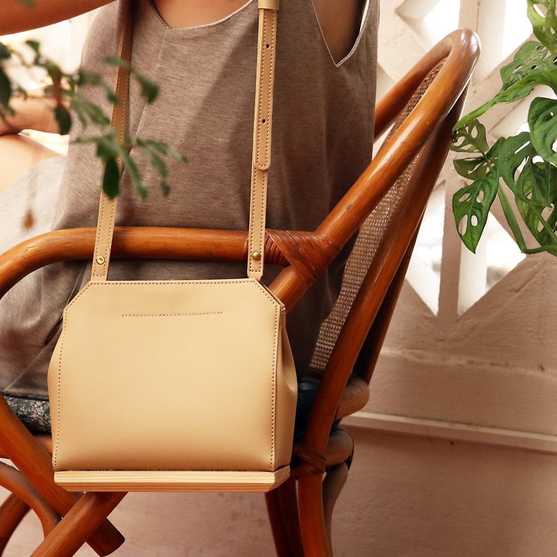 NG shoulder bag BEIGE - Handbags & Totes - Faux Leather Khaki