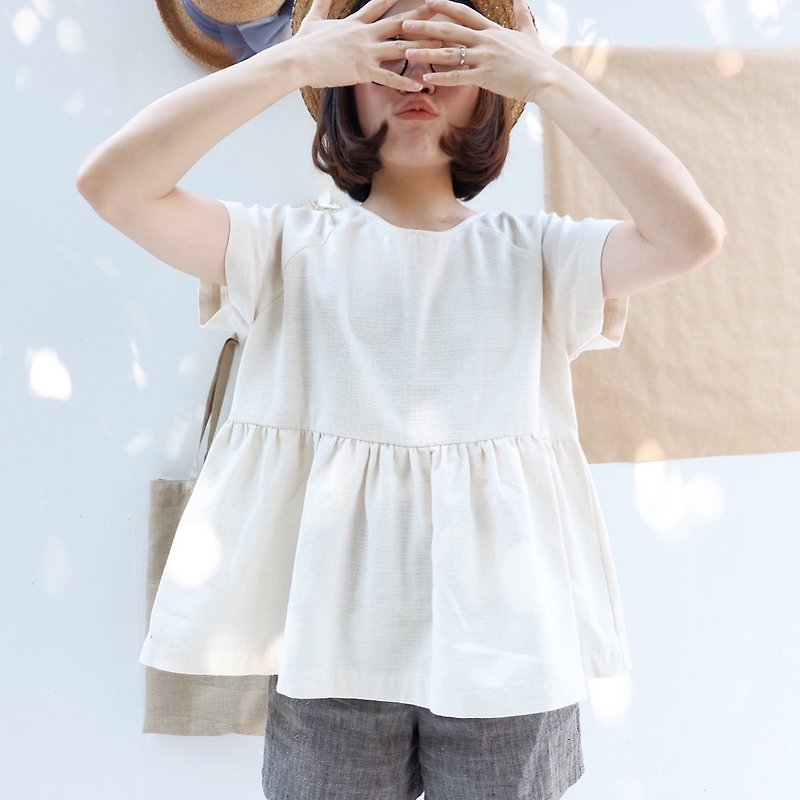 Helen Top~short sleeves : Cream - 女上衣/長袖上衣 - 棉．麻 白色