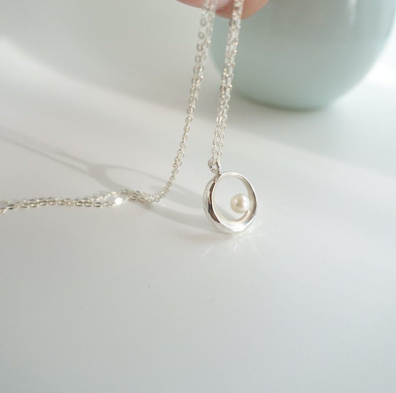Mother's Day Gift Sterling Silver Moon Necklace Pearl Style - Necklaces - Other Metals Silver
