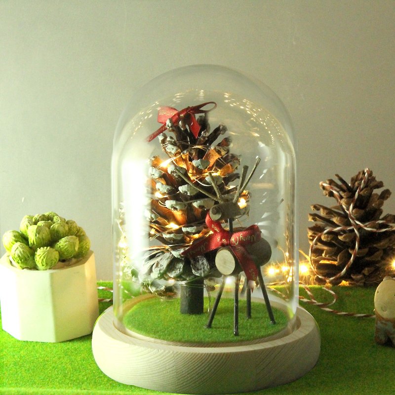 聖誕節 交換禮物  松果樹麋鹿led小夜燈 - 燈具/燈飾 - 玻璃 綠色