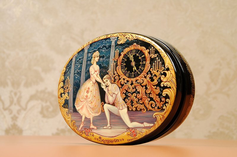 Cinderella Ballet lacquer box decorative painted art Christmas Gift Wrapping - Items for Display - Other Materials 
