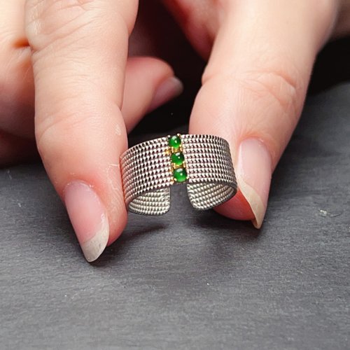 瓔珞珠寶盒 E.L.Jewelry Box 冰種陽綠翡翠蛋面戒指 925純銀 | 天然A貨翡翠 | 送禮