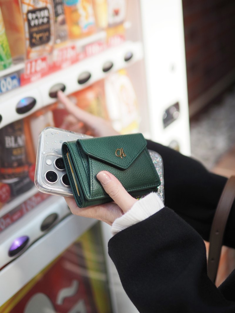 Maily (Green) : Tri-fold wallet, Short wallet, Cow leather wallet, mini wallet - กระเป๋าสตางค์ - หนังแท้ สีเขียว