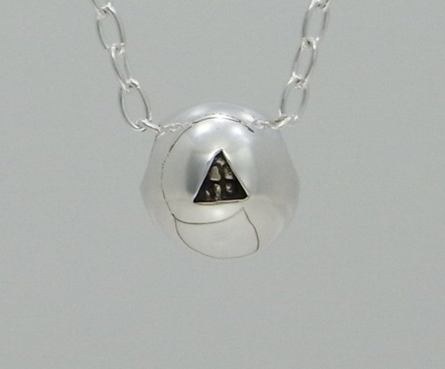 triangle anti smile ball pendant S (s_m-P.67) ( 微笑三角形口銀垂饰