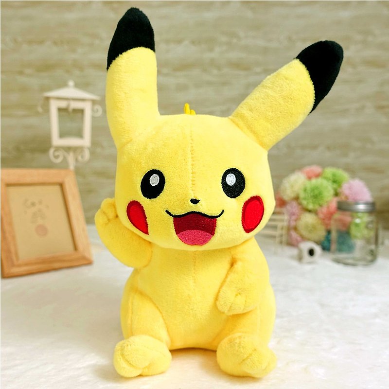 Pokemon Pokémon Pikachu Sitting Hands Section 15 Minutes Wool Doll Doll Toy Doll Charm - Stuffed Dolls & Figurines - Polyester Yellow