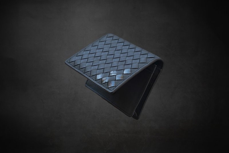 Woven leather card holder and business card holder can be customized with engraving / hand-woven with crocodile pattern / - Card Holders & Cases - Genuine Leather Black