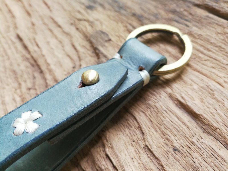 Keystrap # Dock Kaew 1 (Orange Jessamine)/  Key chain/ Key ring/ Leather strap / Leathercraft/ handmade designed keyholder - 鑰匙圈/鑰匙包 - 真皮 綠色