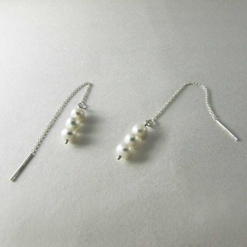 rain pearl earring_落雨珍珠耳環 | 母親節禮物 925銀 淡水珍珠 - 耳環/耳夾/耳骨夾 - 珍珠 白色