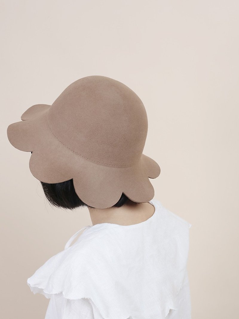 wool flower hat wide brim hat cute dome - หมวก - ขนแกะ หลากหลายสี