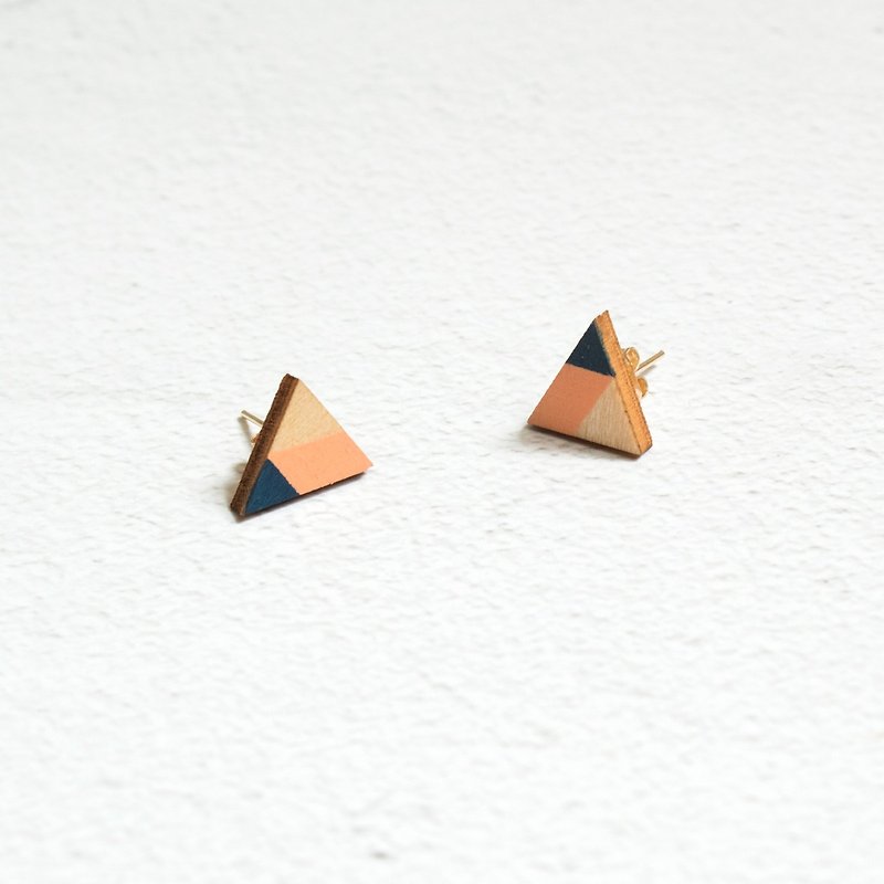 Earrings stud ear clip wooden gold-plated geometry hand drawn triangle hand made ornament gift - ต่างหู - ไม้ สีส้ม