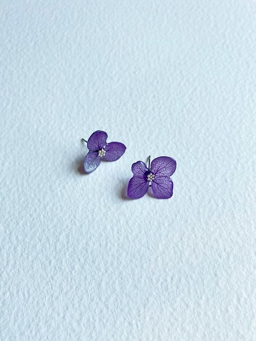 蕪菁 Sekundär Design Studio 真花耳環-紫色 Love Earrings-Violet