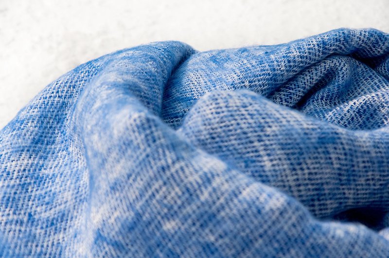 羊毛披巾/針織圍巾/針織披巾/蓋毯/純羊毛圍巾/羊毛披巾-藍色水彩 - 圍巾/披肩 - 羊毛 藍色