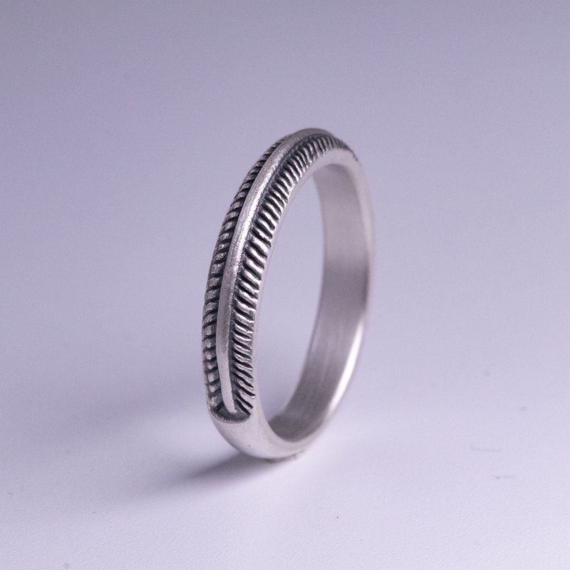 Feather Ring / DR-82 - 戒指 - 純銀 銀色