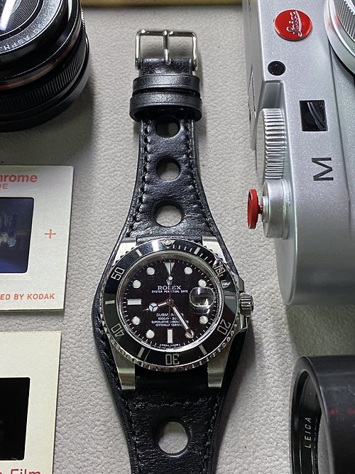 Eternitizzz 錶帶及手錶設計工房 手工制純黑皮革錶帶適用所有20mm表款亦適配於勞力士 Omega