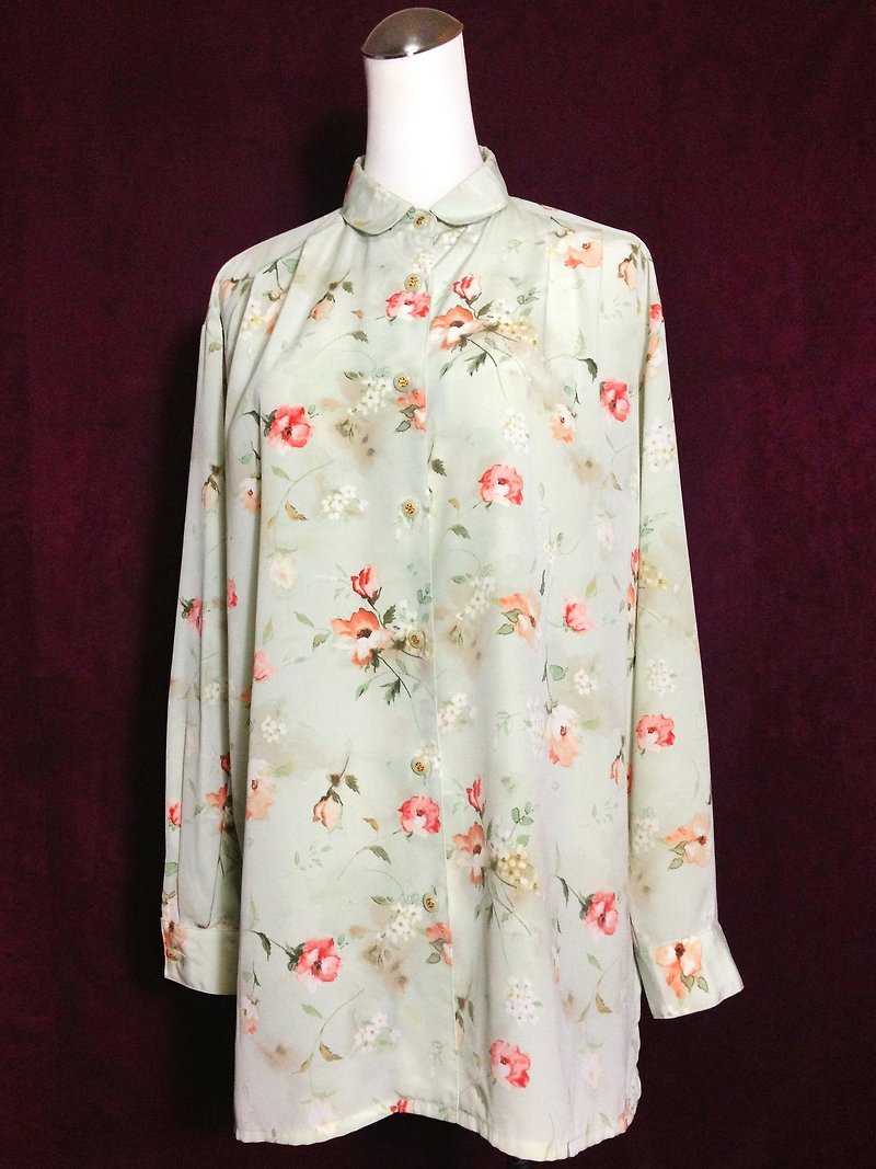 When vintage [antique shirt / light green flowers fresh long-sleeved shirt antique] abroad back to high texture - Women's Shirts - Polyester Multicolor