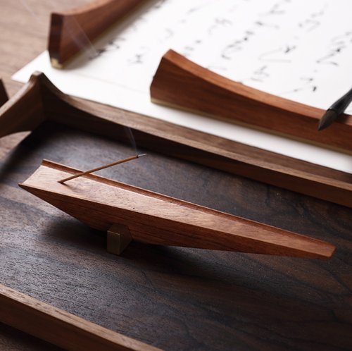 古風文房四寶黃銅毛筆架花梨木紙鎮香插書法家禮物同學禮物String Life