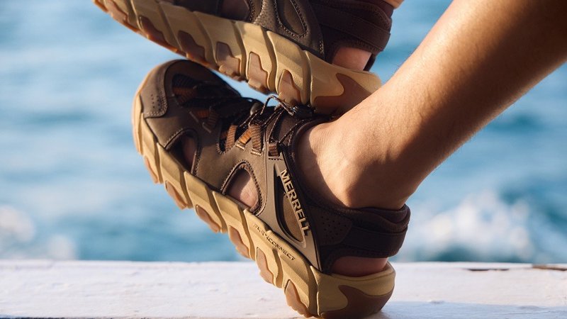 MERRELL MAIPO EXPLORER SIEVE 水陸沙灘休閒鞋 男鞋-咖啡色 - 男運動鞋/球鞋 - 防水材質 