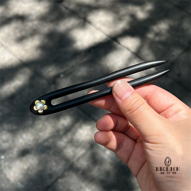 White Day Fragrance Note ~ Original U-shaped ebony pearl high-end new Chinese style daily Hanfu hairpin hairpin headdress - เครื่องประดับผม - ไข่มุก 