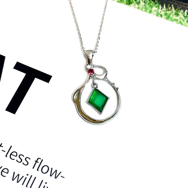 Eli Jewelry貴氣紅寶翡翠18K白金墜子鉑金Pt950項鍊附金飾保證卡 - 項鍊 - 貴金屬 銀色